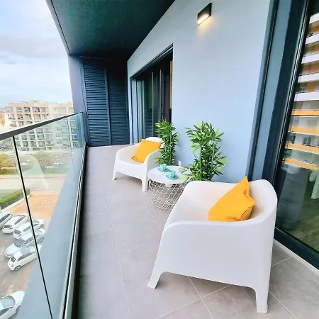 Modern In アパート ポルティマン