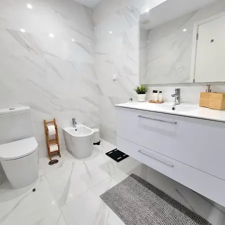 Modern In Appartamento